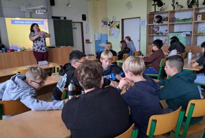 Etické dílny říjen 2025 "Peníze nebo život?"