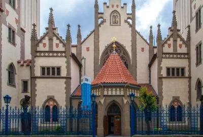 Holocaust v dokumentech